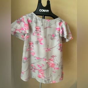 Banana Republic flutter sleeve top .